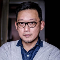 我与老妇的性经历小说